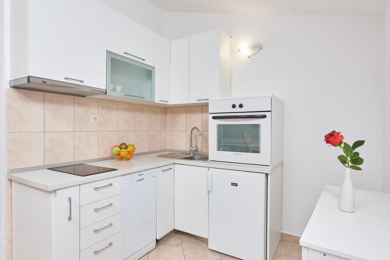 Apartments Lumi 로고즈니차 외부 사진